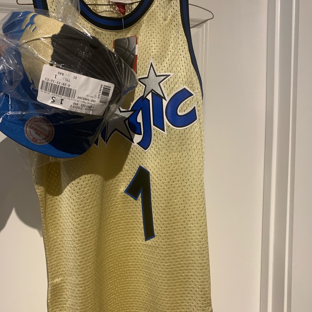 Penny Hardaway Jersey/Hat ( Gold Orlando Magic) - Picture 4 of 6